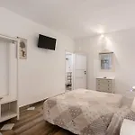 In Pieno Centro Storico Апарт-отель 3*