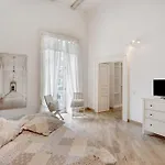 Апарт-отель In Pieno Centro Storico 3*
