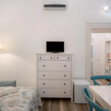 Апарт-отель In Pieno Centro Storico 3*