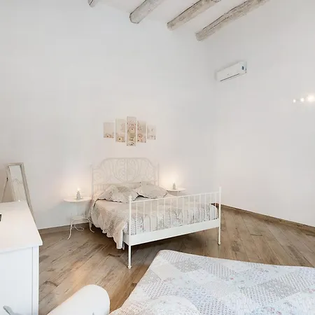 In Pieno Centro Storico Апарт-отель